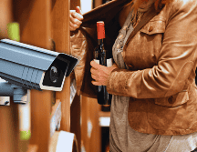 Piden a comercios verificar que cámaras de videovigilancia, botones de auxilio y alarmas funcionen correctamente. ESPECIAL / CANVA