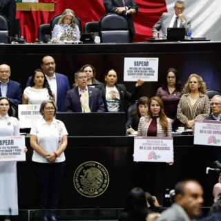 Diputados aprueban prohibición total de vapeadores y cigarros electrónicos en México