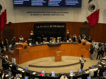 "Además, se establecen plazos genéricos de cinco días en aquellas actuaciones que realiza el Tribunal Federal de Justicia Administrativa, que actualmente no prevén plazos". SUN / ARCHIVO