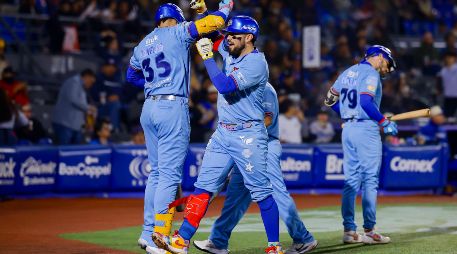 Los hermanos Ornelas pegaron de hit en la octava entrada y fueron decisivos en la victoria de Jalisco. CORTESÍA/Charros de Jalisco