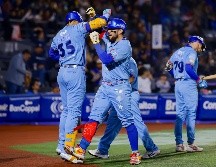 Los hermanos Ornelas pegaron de hit en la octava entrada y fueron decisivos en la victoria de Jalisco. CORTESÍA/Charros de Jalisco