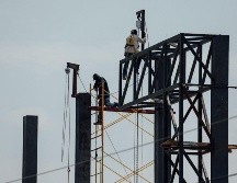 El IMSS resaltó que, del total de puestos, 9 millones 229 mil 547 son ocupados por mujeres, quienes aportan el 40.4 por ciento del empleo total. EL INFORMADOR / ARCHIVO