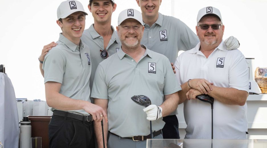 Benjamín Nathan, Pablo Díaz del Castillo, Jeff Van Leenen, Jamie Renaud y Mike Bliss. GENTE BIEN JALISCO / Revista del 11 de diciembre 2025