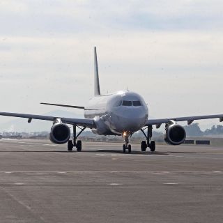 EU destina 140 MDD a la compra de seis aviones para crear su propia flota de deportaciones