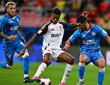 El conjunto celeste pagó caro cada una de sus desconcentraciones defensivas, especialmente en los primeros minutos, donde el cuadro brasileño impuso condiciones. EFE / N. Thekkayil