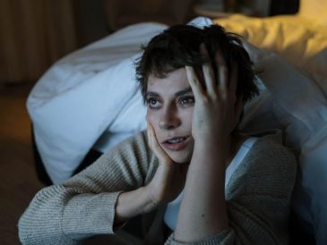 La falta de sueño causada por la ansiedad puede impactar tanto la salud física como la mental. CANVA