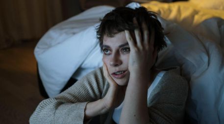 La falta de sueño causada por la ansiedad puede impactar tanto la salud física como la mental. CANVA