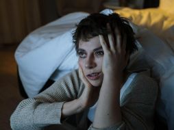 La falta de sueño causada por la ansiedad puede impactar tanto la salud física como la mental. CANVA