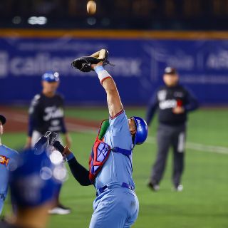 Yaquis le da la vuelta a Charros y empata la serie
