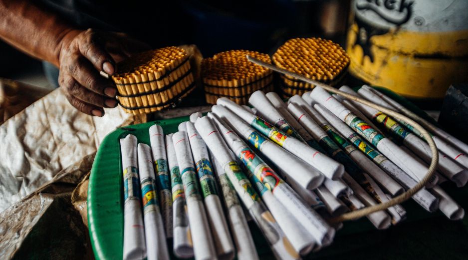 El mal uso de la pirotécnica puede provocar accidentes y lastimar, no sólo a las personas que se encuentren cerca, también a quien la manipula. EL INFORMADOR/ARCHIVO