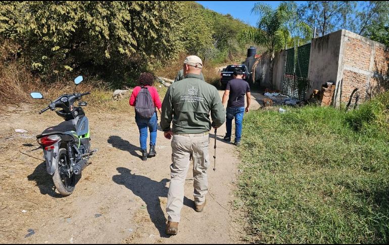 En el lugar se encontró el cuerpo de un hombre junto con objetos personales. CORTESÍA