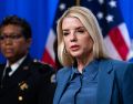 Pam Bondi solicita crear un sistema de recompensas para incentivar denuncias sobre sospechosos. EFE/MAANSI SRIVASTAVA