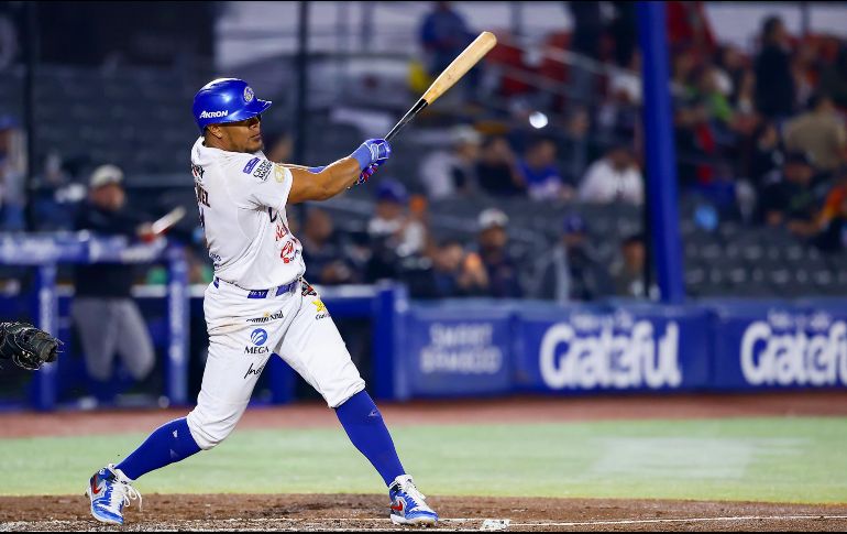 Reynaldo Rodríguez tuvo una noche de tres hits y produjo dos carreras. CORTESÍA/Charros de Jalisco
