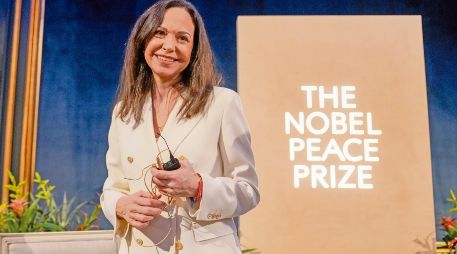 La opositora llamó a defender la democracia venezolana. EFE