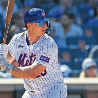 Pete Alonso cierra contrato millonario con los Orioles