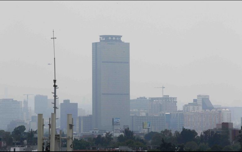 La Comisión Ambiental de la Megalópolis prevé que en las próximas semanas se presenten contingencias ambientales, lo que activaría el doble Hoy No Circula. SUN