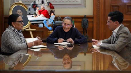 Sheinbaum revela que invitó al Papa León XIV a visitar México en una acción enmarcada en el Día de la Virgen de Guadalupe. ESPECIAL / X: @Claudiashein