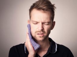 Investigaciones recientes avalan el uso de ciertas plantas y especias para disminuir el dolor dental. Pixabay