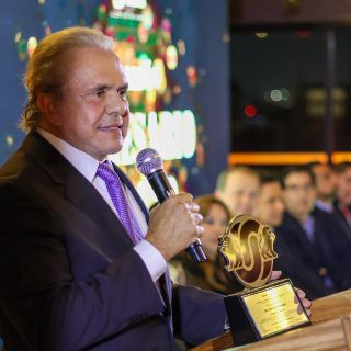 Reconocen a destacados empresarios de la Cámara de Comercio de Guadalajara