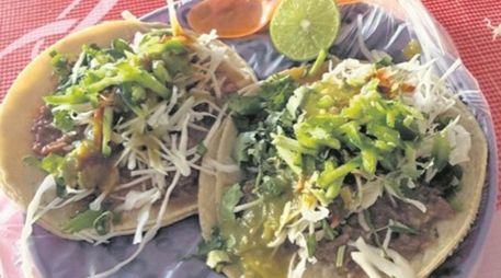 Disfruta de un asombroso desayuno en Tacos de cabeza Don Fily. ESPECIAL