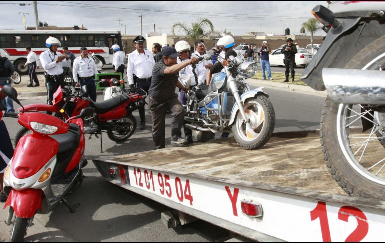 La mayoría de las motocicletas llevadas al corralón son abandonadas por sus dueños. EL INFORMADOR/Archivo