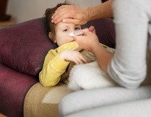 Ante la presencia de síntomas por alguna enfermedad respiratoria, es indispensable acudir al Centro de Salud más cercano para recibir un diagnóstico y tratamiento adecuados. ESPECIAL / CANVA