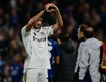 Aunque no logró hacerse presente en el marcador y mantuvo su racha sin gol, el trabajo de Raúl Jiménez en el frente de ataque fue clave para generar espacios y contribuir al funcionamiento ofensivo del conjunto londinense. AFP / ARCHIVO