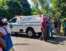 Ante la falta de atención por parte del Gobierno del estado y de Pemex, habitantes cerraron la carretera. ESPECIALES