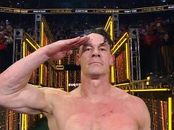 El 17 veces campeón mundial puso punto final a su histórica trayectoria en la WWE con su última lucha durante el Saturday Night’s Main Event. X/ @WWE.