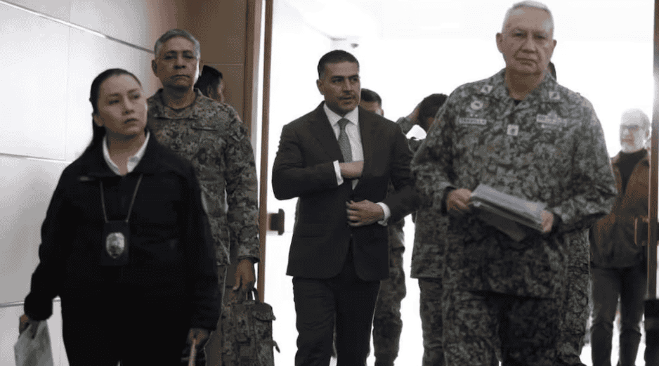 García Harfuch mencionó que la permanencia de los reos en los penales estatales podría implicar riesgos. SUN / D. SIMÓN