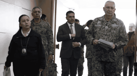 García Harfuch mencionó que la permanencia de los reos en los penales estatales podría implicar riesgos. SUN / D. SIMÓN