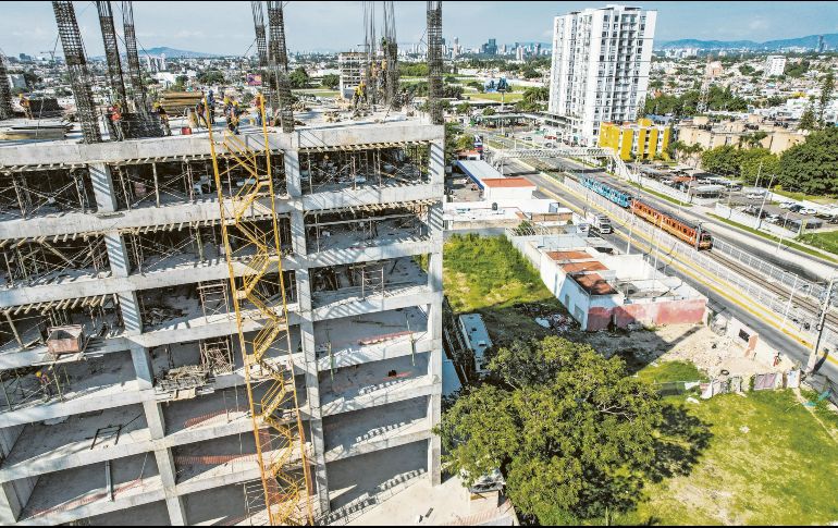 Familias reciben apoyo para acceder a vivienda digna a través de los programas estatales en distintos municipios. EL INFORMADOR/ A. Navarro