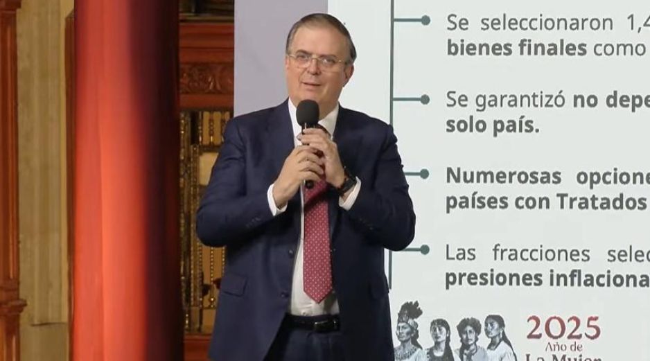 El secretario de Economía mostró que hay un desbalance comercial con Asia. ESPECIAL