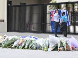 Según las investigaciones preliminares, las autoridades creen que padre e hijo actuaron de manera independiente y que estuvieron influidos por ideología vinculada al Estado Islámico. EFE/EPA/M. Tsikas