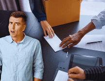 El IMSS hizo un llamado a los patrones para que eviten la mala práctica de dar de baja a sus empleados en diciembre y recontratarlos en enero. ESPECIAL / CANVA