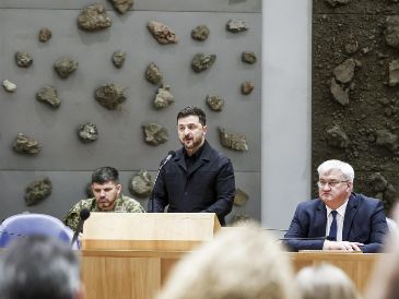 Los esfuerzos de paz liderados por Estados Unidos parecen estar ganando impulso. EFE/ R. VAN LONKHUIJSEN