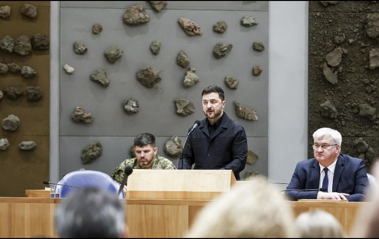 Los esfuerzos de paz liderados por Estados Unidos parecen estar ganando impulso. EFE/ R. VAN LONKHUIJSEN