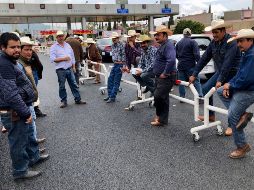 Integrantes de la ANTAC dijo que piden “seguridad para los transportistas en carreteras, salir a trabajar y volver a casa.” NTX / ARCHIVO