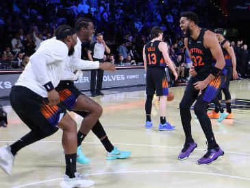 Los Knicks se sumaron a Los Angeles Lakers, en 2023, y los Milwaukee Bucks, el año pasado, como los únicos campeones en la historia de un torneo que sigue sin repetir finalistas. AFP / N. S. Butler