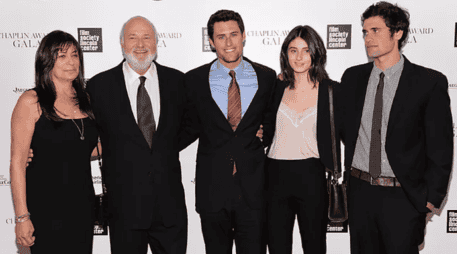 Esto dijeron los hijos de los Reiner tras su asesinato. AP / ARCHIVO