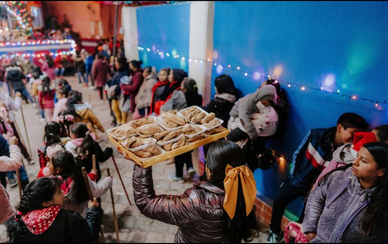 Alcaldías y estados de México celebran posadas navideñas con música, piñatas y convivencia comunitaria