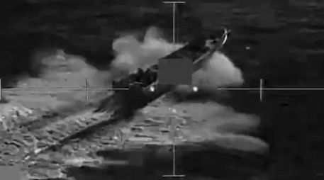 Las fuerzas armadas de Estados Unidos destruyeron este miércoles una nueva lancha supuestamente ligada al narcotráfico en aguas internacionales del Pacífico Oriental y asesinaron a las cuatro personas que tripulaban la nave. ESPECIAL