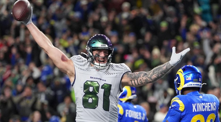 Eric Saubert convirtió dos puntos en el tiempo extra para darle la victoria a su equipo. AP/L. Wasson