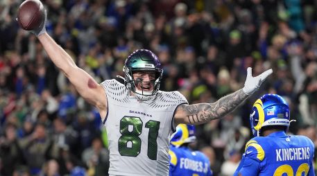 Eric Saubert convirtió dos puntos en el tiempo extra para darle la victoria a su equipo. AP/L. Wasson