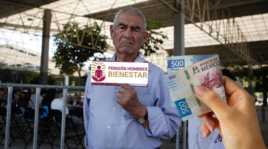 Esto es lo que debes saber de la Pensión Hombres Bienestar. EL INFORMADOR / ARCHIVO