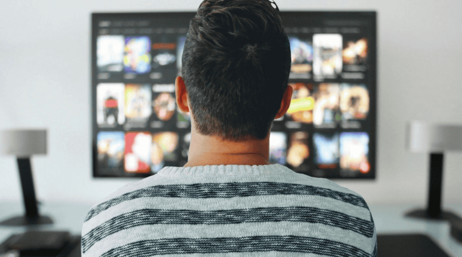 Con estas recomendaciones, el descanso y las buenas historias se convierten en el plan perfecto para los días festivos. CANVA