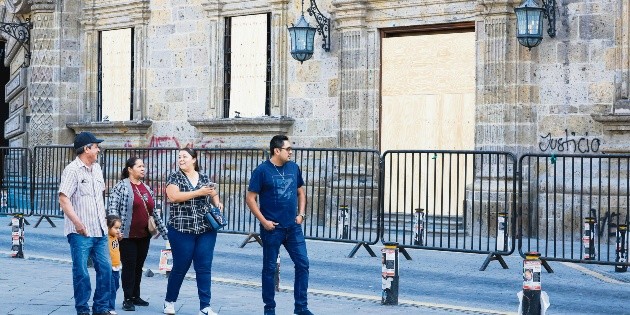 Oficializan creaci&oacute;n de nueva instancia para medir pobreza