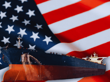 El Gobierno del presidente Donald Trump ya incautó la semana pasada un buque que había salido del país suramericano y confiscó el crudo que este transportaba. ESPECIAL / CANVA