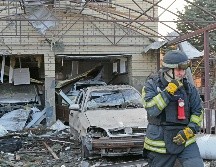 Una vivienda dañada tras un ataque ruso en Zaporiyia, Ucrania. AP