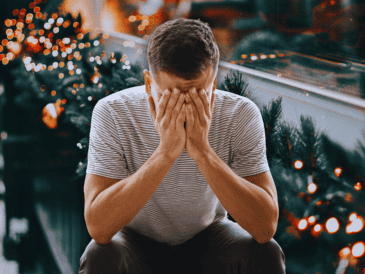 Los recuerdos del pasado son un factor que puede jugar a favor o en contra para determinar que un paciente presente depresión invernal. ESPECIAL / CANVA
